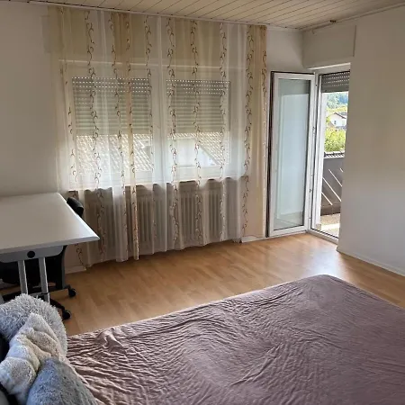 Appartamento Cozy And Modern Your Away From Lohra