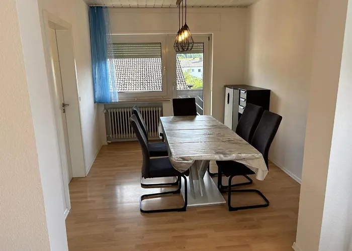 Cozy And Modern Your Away From Apartamento *